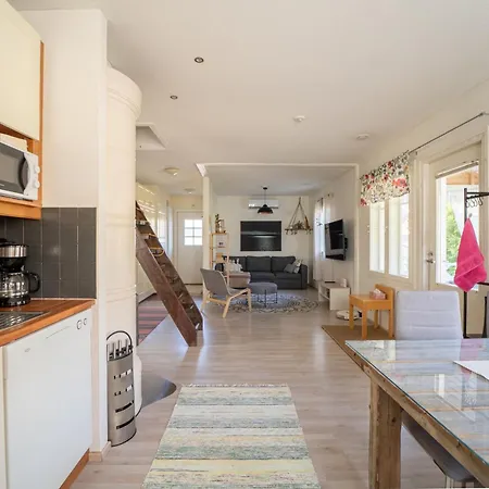 Apartment Aidattu Omakotitalo - Palju Lisaemaksusta *