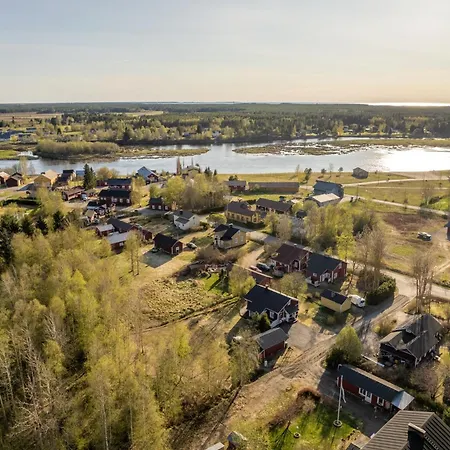 Aidattu Omakotitalo - Palju Lisämaksusta * Kalajoki